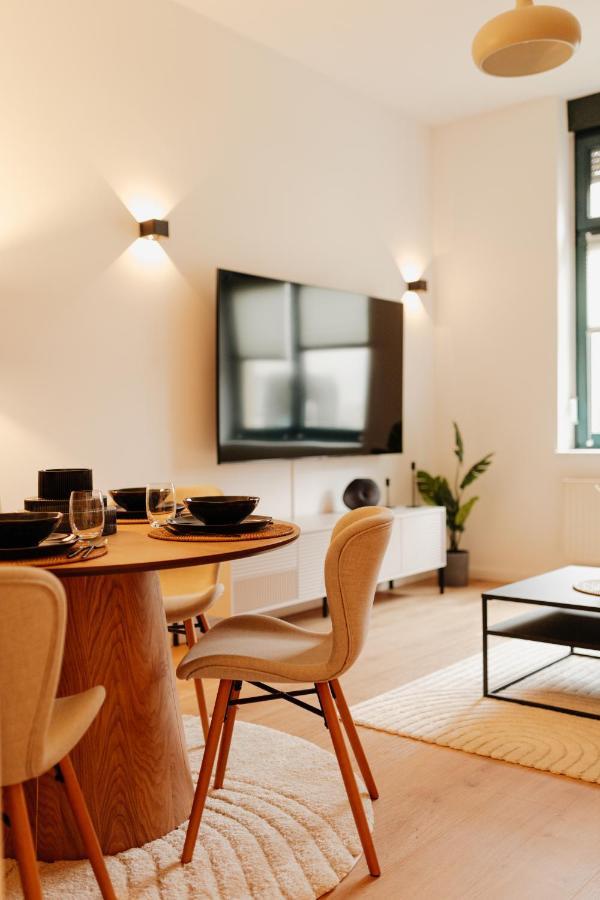 Design Apartment Stadtfeld-Ost Mit Netflix & 2 Schlafzimmern Магдебург Экстерьер фото